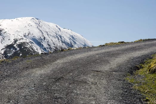 Road turning around mountain