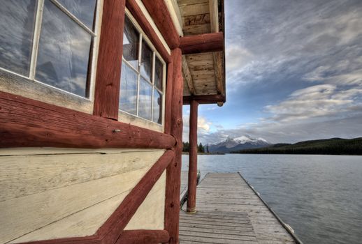 Maligne Lake Jasper Alberta scenic view beauty