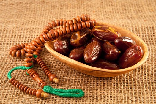 dates on hessian