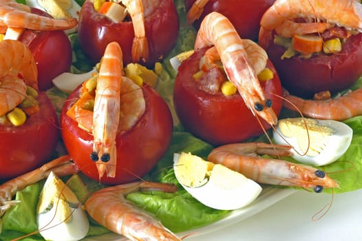 tomatos with prawns