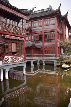 Old Shanghai Houses Pond Reflection Yuyuan Garden China