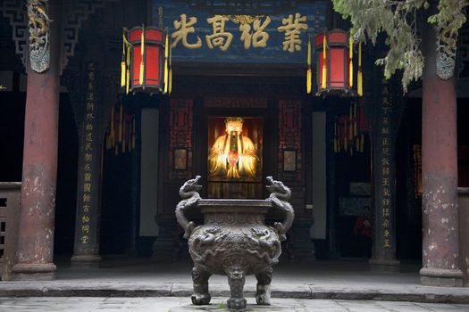 Ancient Liu Bei Statue, Iron Pot, Wuhou Memorial, Three Kingdoms, Temple, Chengdu, Sichuan, China.  This temple was constructed in the 1700s and is a national landmark in China.