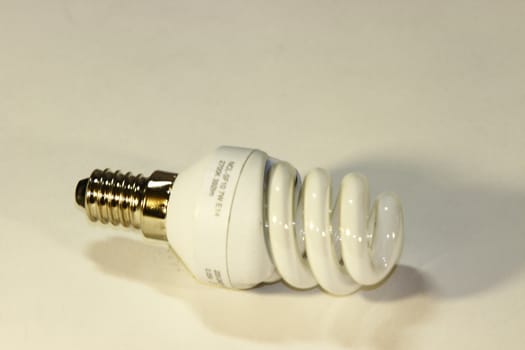 light bulbs, lighting, different costs of electricity