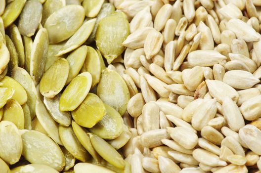 Close up image of sunflower and pumpkin seeds