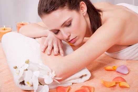 young attractive smilig woman doing wellness spa relaxing massage