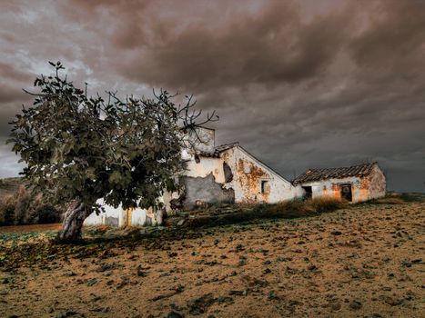 old and abandonate house in spain