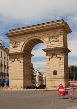 Guillaume' s door, antique arch  (Dijon France)