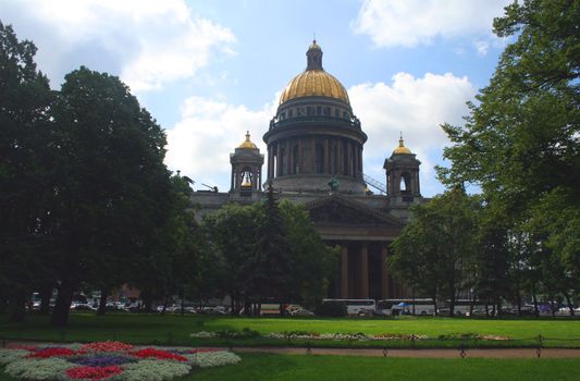 The dome of St. Isaac�s Cathedral dominates the skyline of St. Petersburg and its gilded cupola can be seen glistening from all over the city.