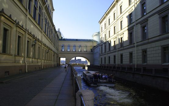 Winter flute.
My other pictures of Saint Petersburg.