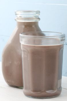 Delicious, nutritious and fresh Chocolate pint, made with organic real cocoa mass