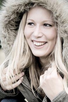 Beautifull young girl relaxing in a park