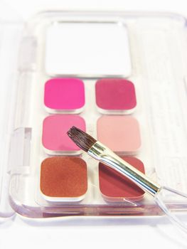 Make-up kit, pink and peach colors