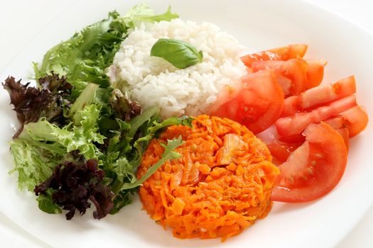 Boiled rice with carrot