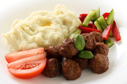 meatballs with mashed potato