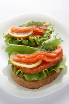 toast with salmon