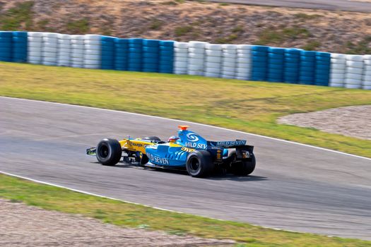 JEREZ DE LA FRONTERA, SPAIN - JUN 22: Fernando Alonso of Renault F1 races on training session on  June 22 , 2005, in Jerez de la Frontera , Spain