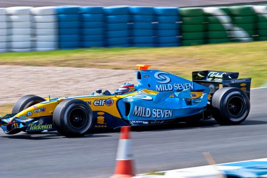 JEREZ DE LA FRONTERA, SPAIN - JUN 22: Fernando Alonso of Renault F1 races on training session on  June 22 , 2005, in Jerez de la Frontera , Spain