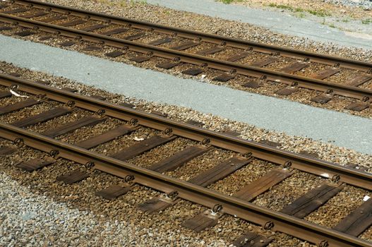Two diagonal rail road tracks