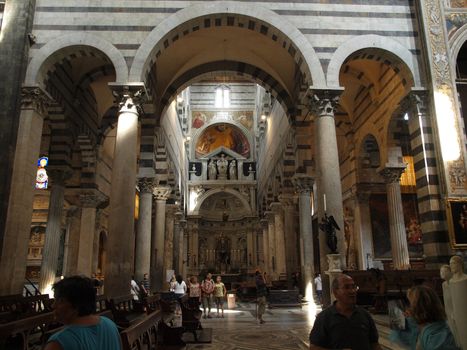 Pisa - Duomo interior.