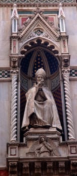 Pope Statue Duomo Basilica Cathedral Church Florence Italy