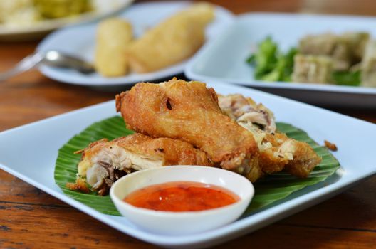 deep fried  chicken wing with chili sauce