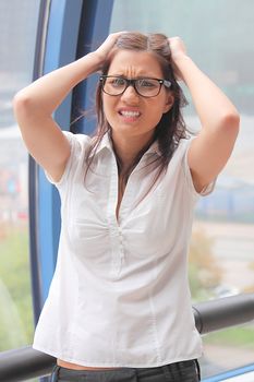 Panic and stress at the business woman