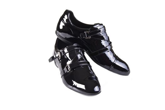 black shiny man's shoe