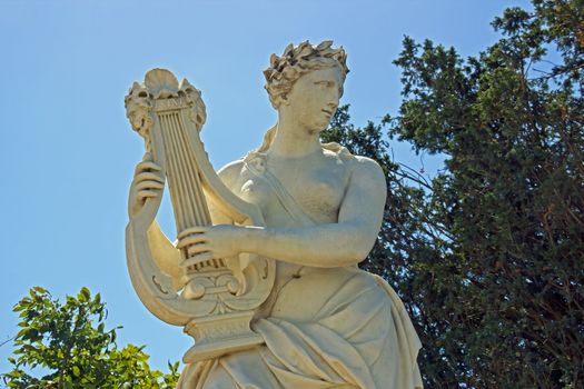 woman playing the lyre (JB Tuby 17th)