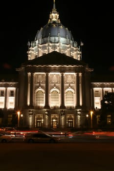 Night shot of San Francisco City Hall