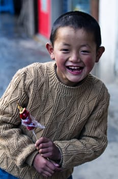 Chinese child in Shanghai street