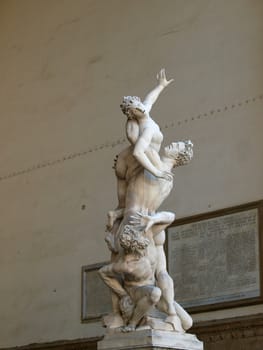 Florence - Rape of the Sabine women. Jean de Boulogne (Gianbologna) Rape of the Sabine women Carved from a single block of marble in 1583 is under the Loggia since thet year. Is the first sculpture with no principal viewpoints, an upward snakelike spiral movement.