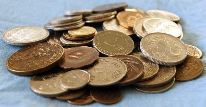 Many coins of many states