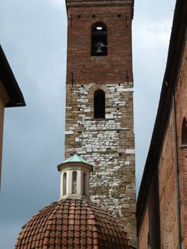 Lucca - Picturesque and antique architecture of city center