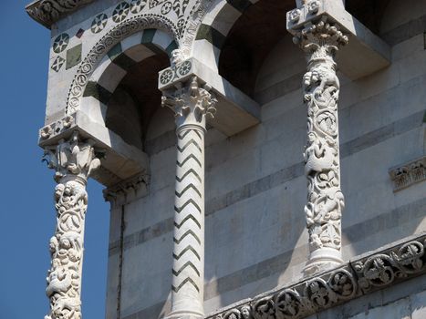 Lucca - detail from St Martin's Cathedral facade