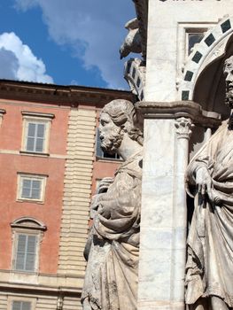 Siena - wonderfully decorated Capella di Piazza at Palazzo Pubblico
