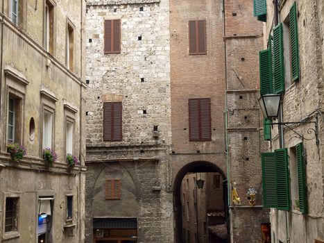 Siena - the medieval climate and characteristic colours