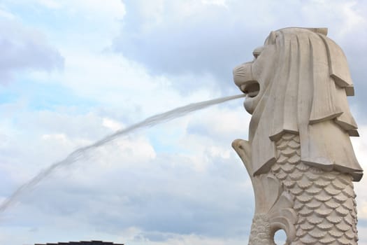 merlion in merlion park at singapore