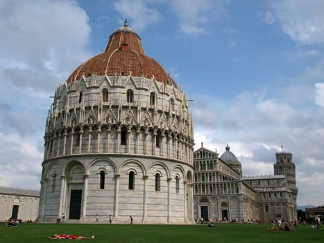 Pisa - Baptistery, Leaning Tower and Duomo in the Piazza dei Miracoli