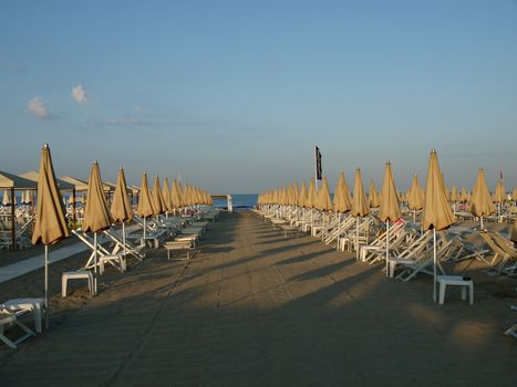 Beckoning climate of summer rest
