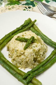 risotto with fresh asparagus