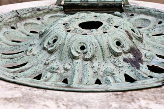 Coverage of a typical Venetian well