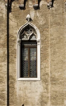 Photo of a Monfora, typical Venetian window