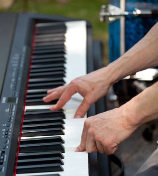 Pianist in the outdoor concert