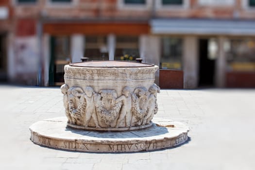 A Typical and historical Venetian well