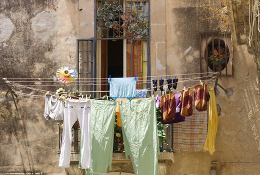Drying laundry out of the balcony