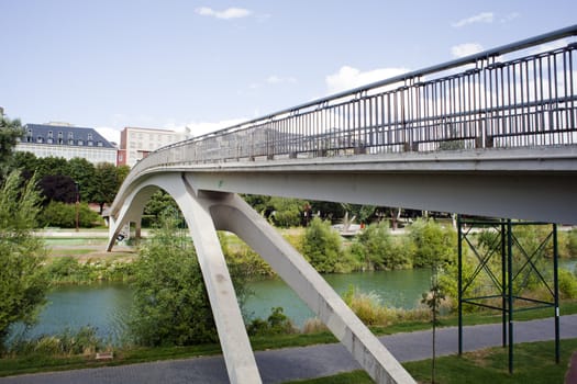 View of the bridge in Leon