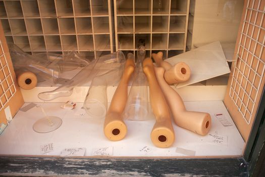 Varius plastic legs of mannequins