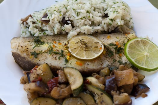 Fish with rice and eggplant 