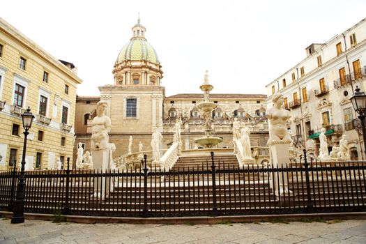 Fontana delle Vergogne in Piazza Pretoria in Palermo, Italy