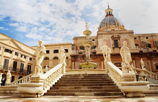 Fontana delle Vergogne in Piazza Pretoria in Palermo, Italy